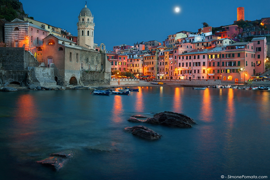 Luna su Vernazza